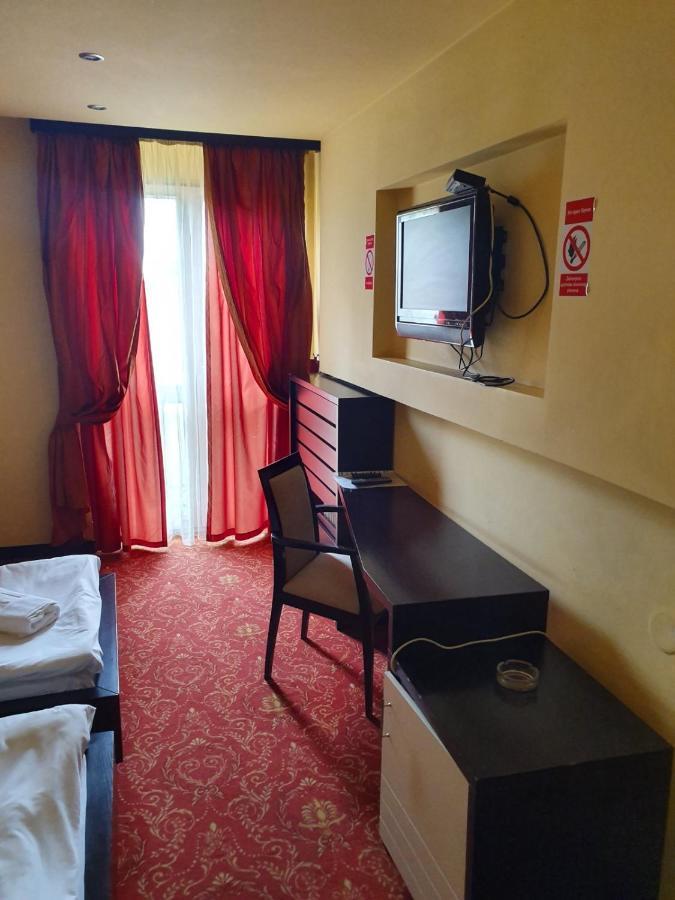 Hotel Sajam Νόβι Σαντ Εξωτερικό φωτογραφία
