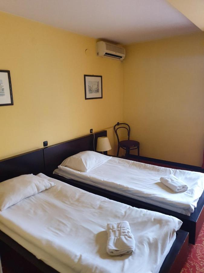 Hotel Sajam Νόβι Σαντ Εξωτερικό φωτογραφία